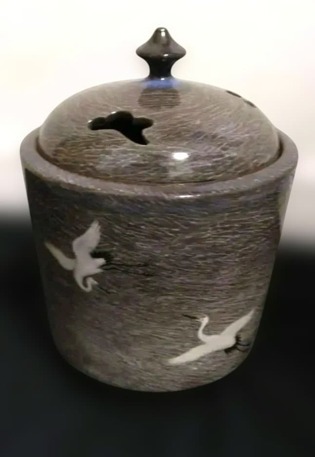 横石臥牛 現川焼 香炉　 共箱付 臥牛窯 鶴　美品