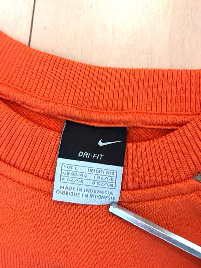 バレンシア トレーニング 長袖スエットシャツ Ｌサイズ nike
