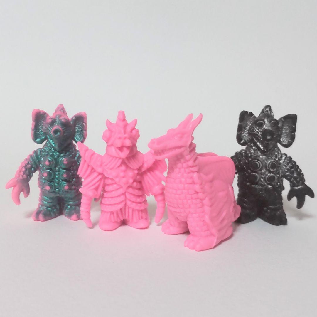 loaolさん用★コレ380~381　ウルトラマン怪獣消しゴム