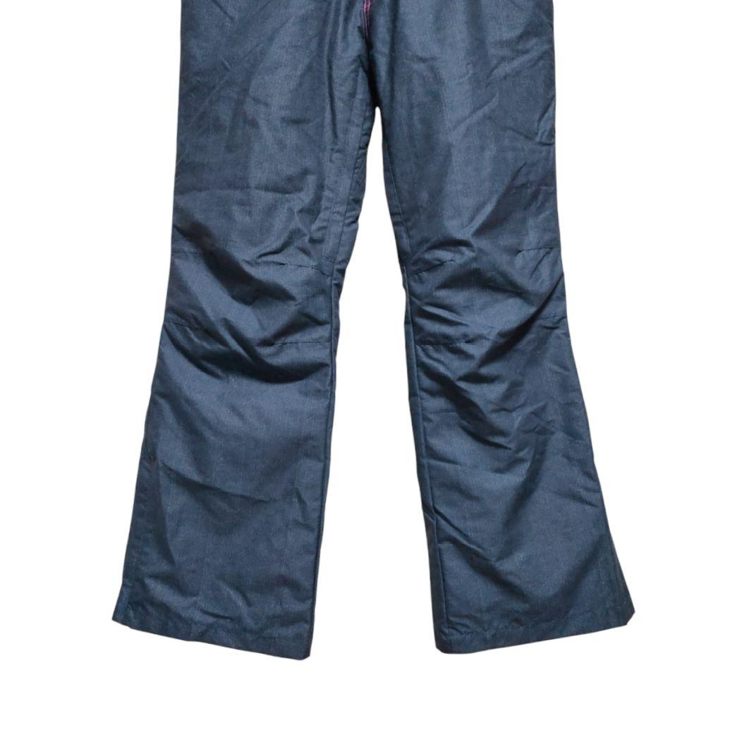 新品 ¥45,360 レディース スキーウェア/スノーボードウェア 上下セット