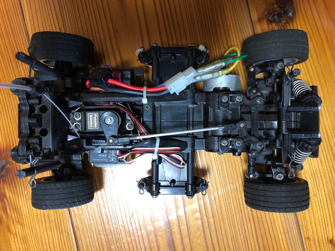 フタバ2PL-2.4Gプロポセット搭載、タミヤM05ミニクーパー赤