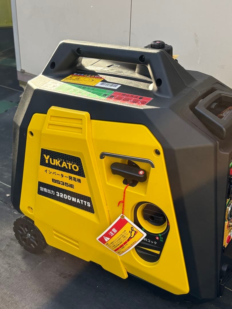 YUKATO B335IE 3200W ポータブル電源　未使用に近い美品