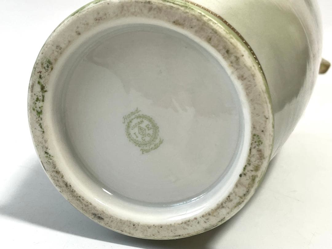 I.E. & C. Co. Japan Hand-Painted Vase 花瓶