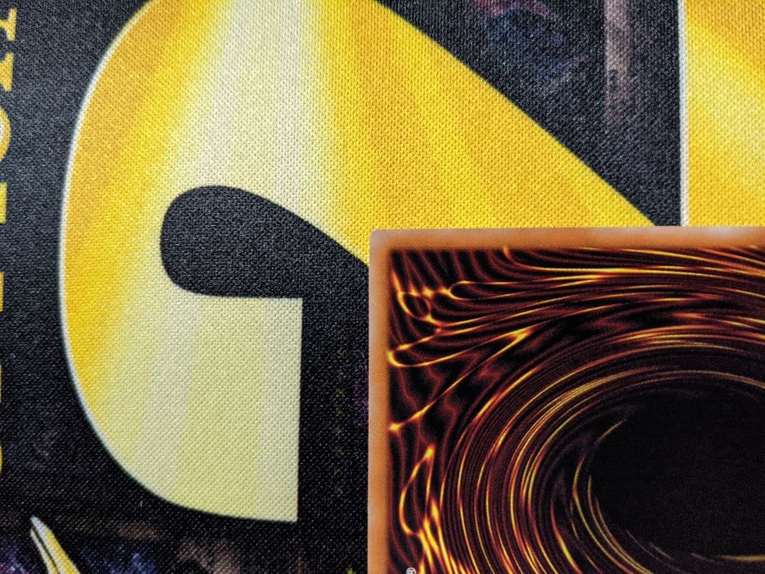 【美品】遊戯王 真紅眼の黒竜　プリズマ　プリシク　プリズマティック　レッドアイズ