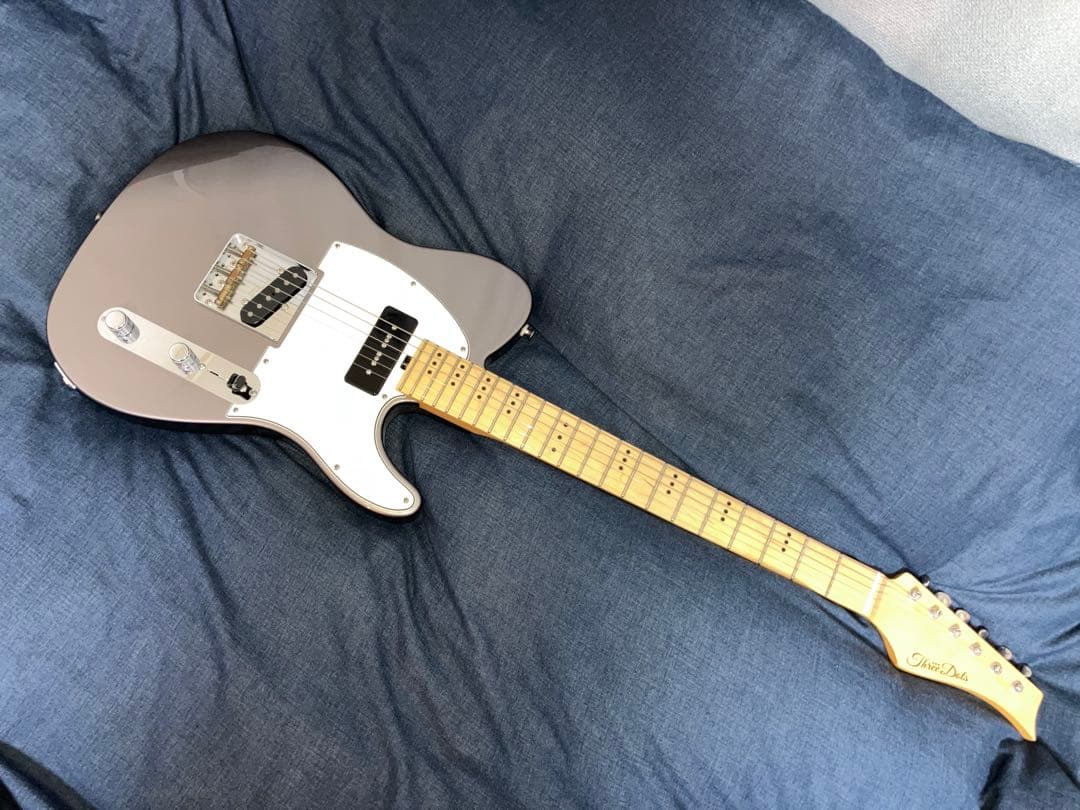 ［値下げ］日本製Three Dotsテレキャスター　エレキギター