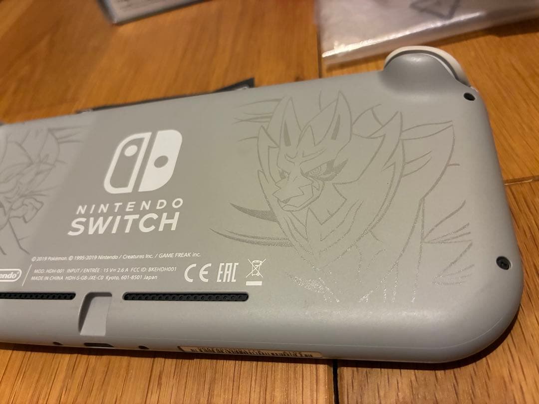 Nintendo Switch Lite ザシアンザマゼンタ ポケモン ケース付