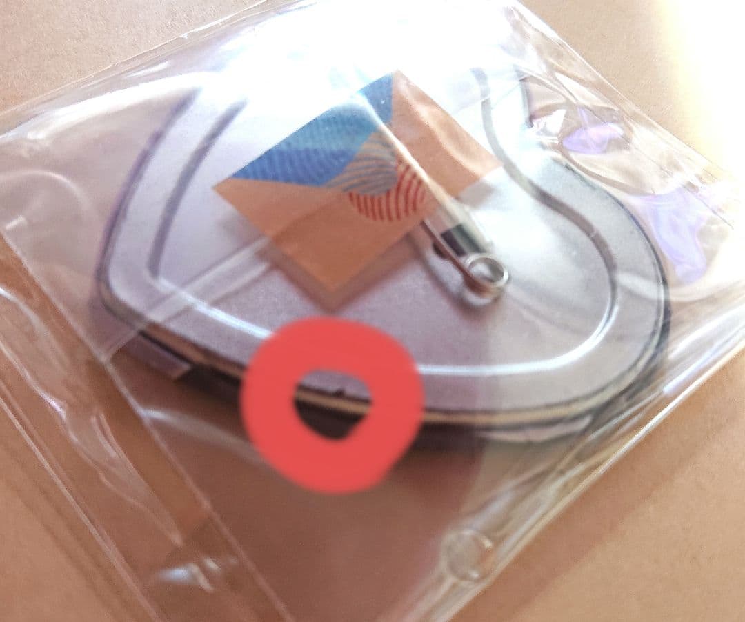 コードギアス ルルーシュ ハート型缶バッジ