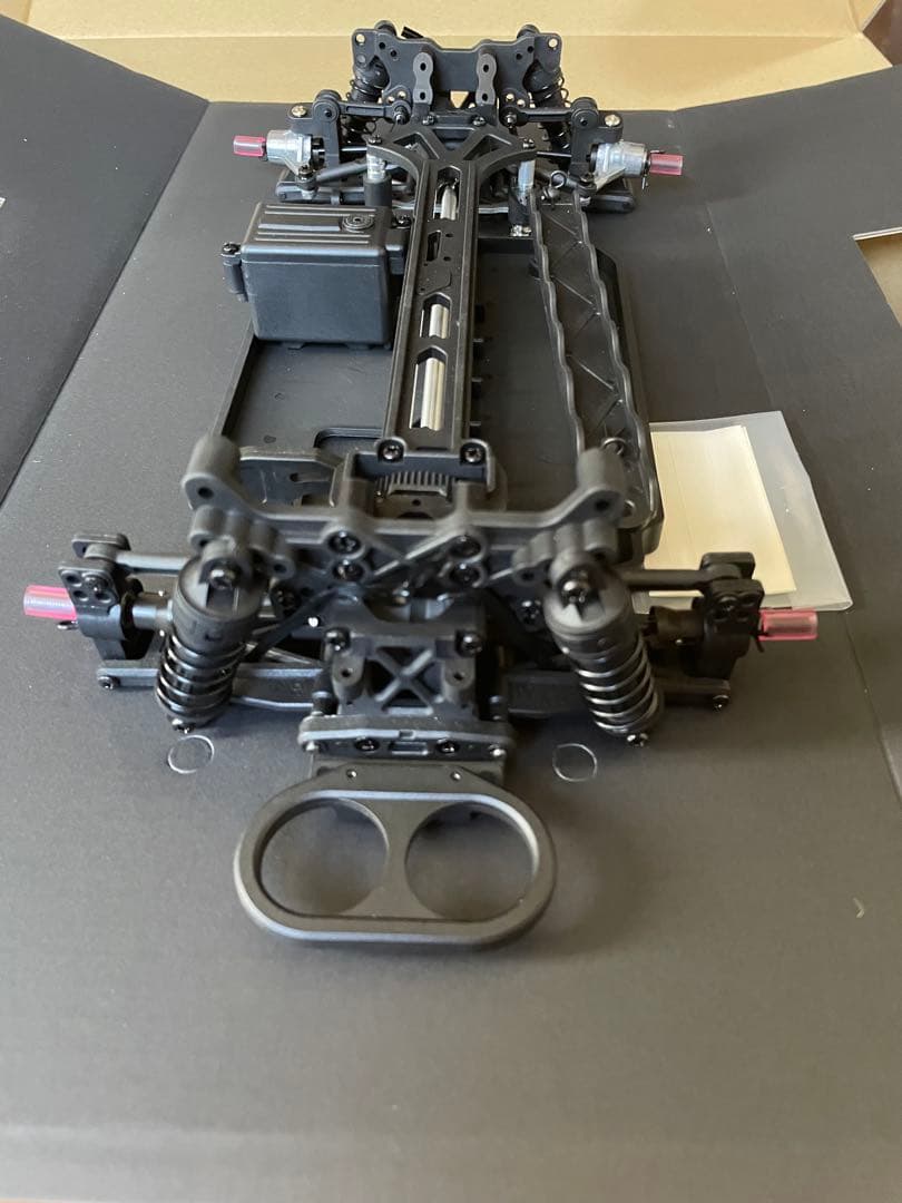 1/10 スバル　レガシィ（BC5)ツール•ド•コルスver. シャーシ組立済