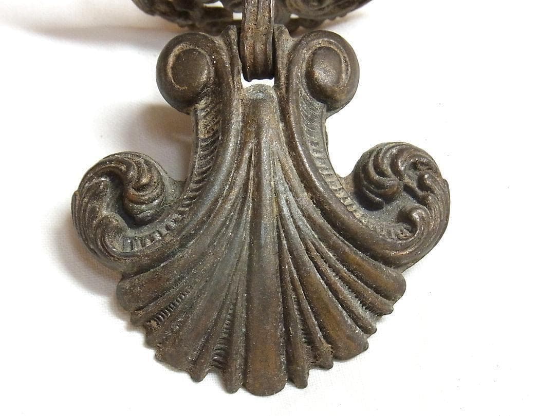 イギリス アンティーク家具用 引き手 6個 ヴィクトリアン様式 装飾金具 パーツ