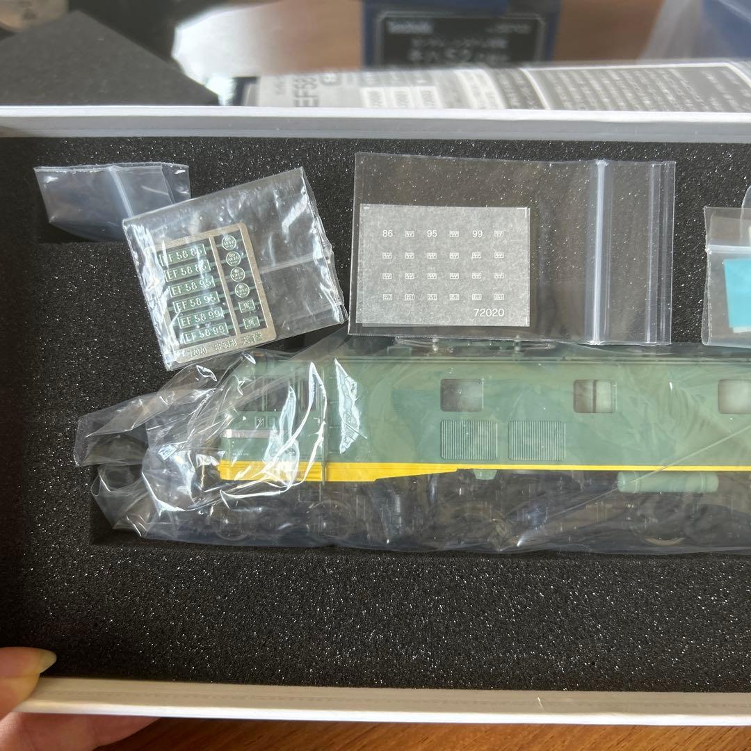 吹*風様 天賞堂 72020 EF58形 電気機関車 小窓 青大将色 HOゲージ
