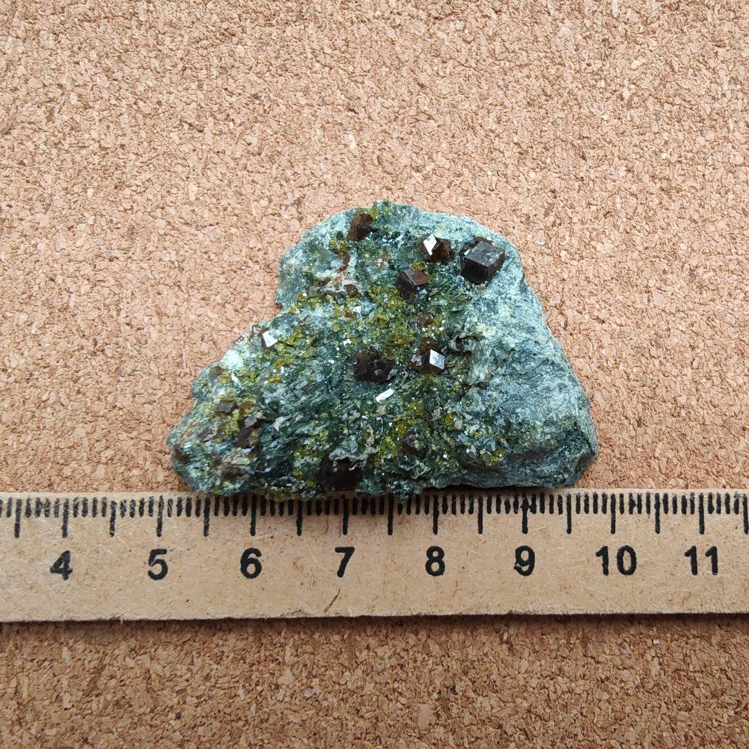 アフガニスタン産ガーネット、ダイオプサイド、エピドート　天然石、原石