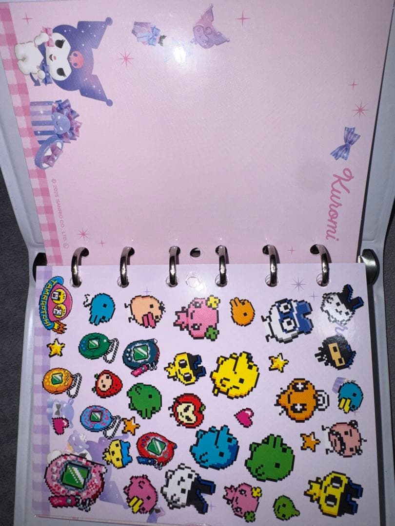 シール帳完成品　34ページ＋シール帳2冊（シール台紙追加あり）＋シール2つ