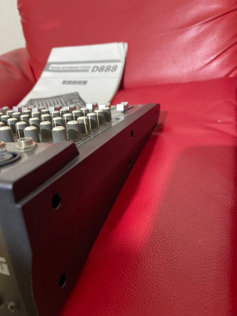 配信機器・PA機器・レコーディング機器 KORG D888