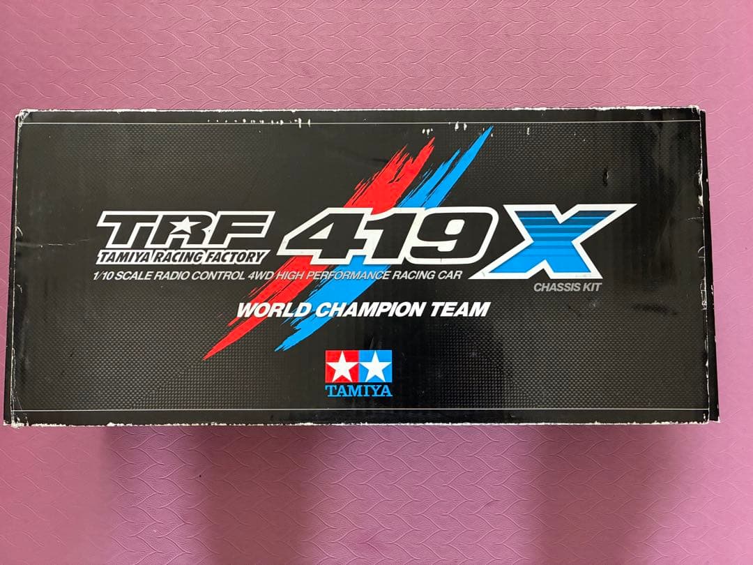 タミヤラジコンカー TRF419X カーボン製シャーシ、走行メカ付き