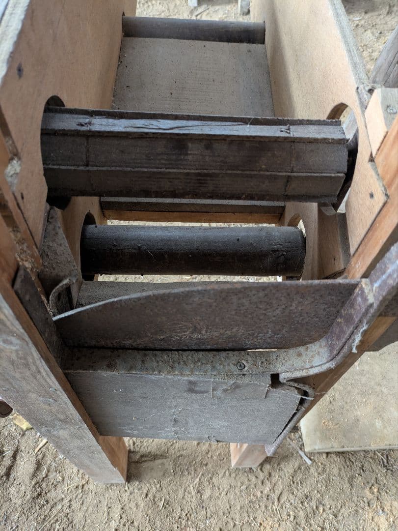 稲藁　裁断機　古道具　アンティーク　手動木工機械　農具