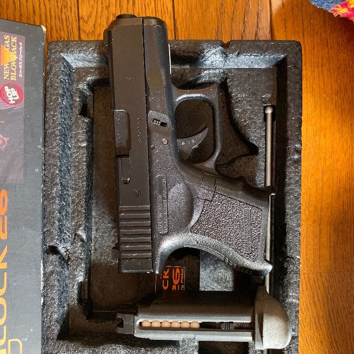 東京マルイ　GLOCK 26ガスガン