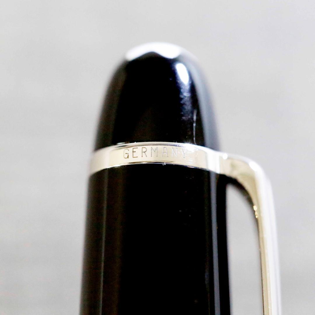 【極美品】モンブラン 万年筆 １４５ プラチナライン マイスターシュテュック