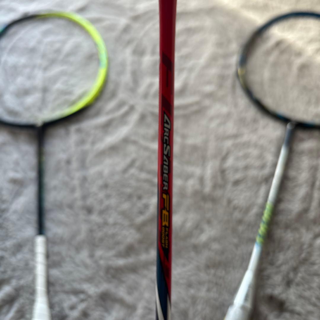 バドミントンラケット 3本セット ジャンク1本