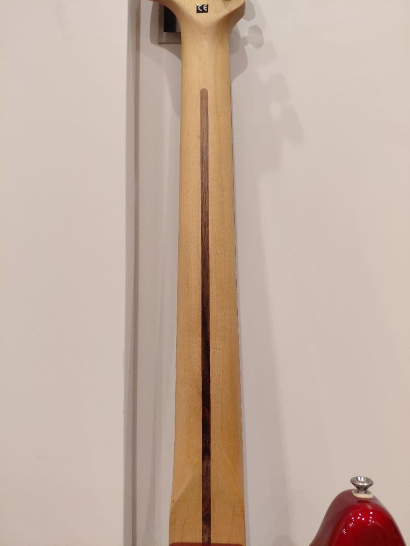 Squier Cyclone スクワイヤー エレキギターフェンダー