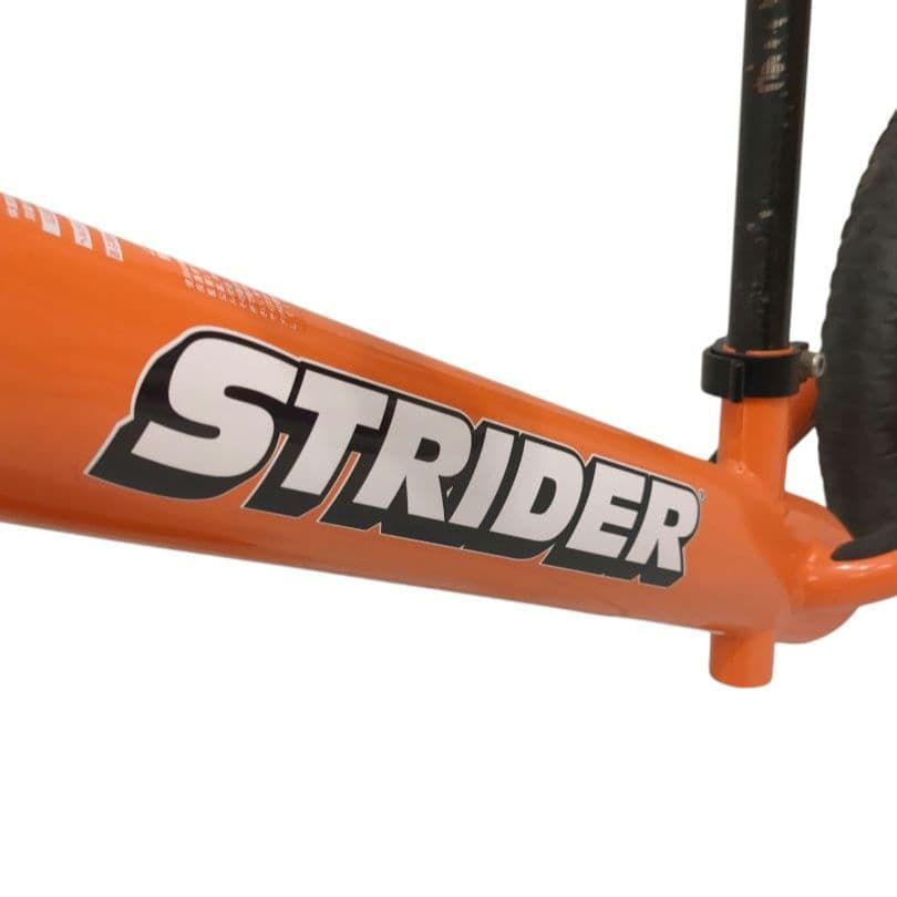 ストライダー　12インチ　バランスバイク　STRIDER　 オレンジ　日本正規品