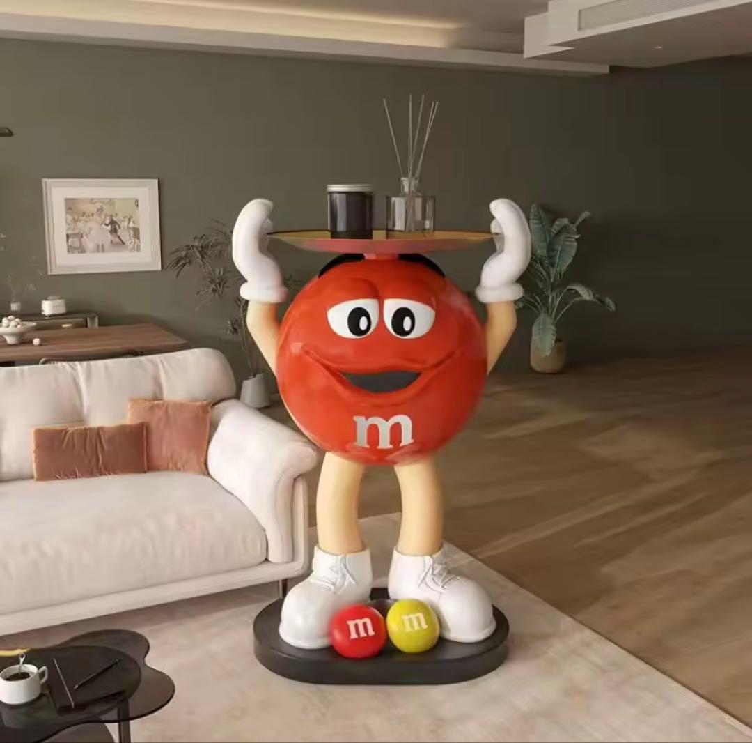 M&M's エムアンドエムズ サイドテーブル フィギュア　レッド 赤