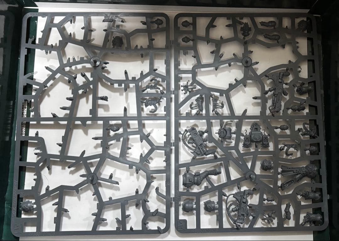 ウォーハンマー　エンペラーズ・チルドレン　ノイズマリーン　12体分