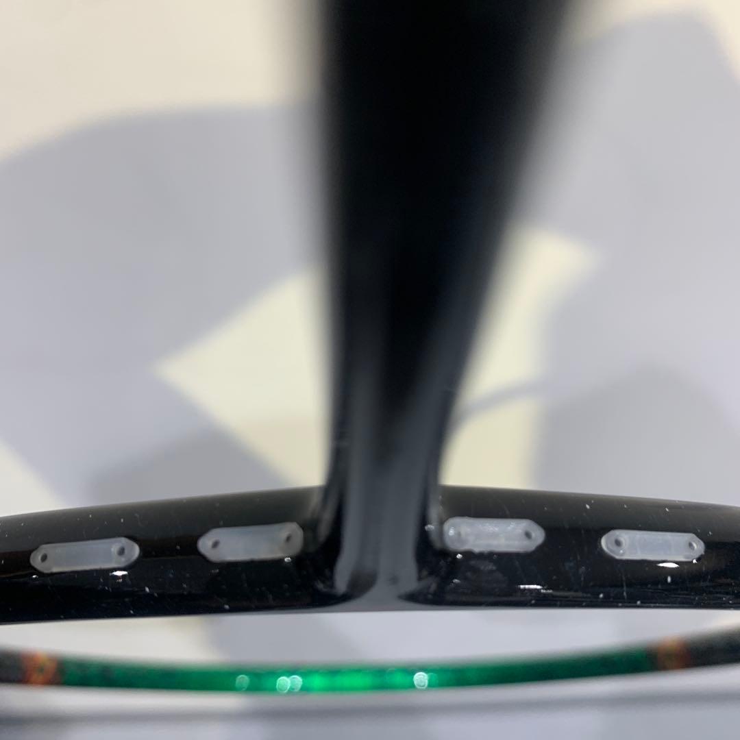 本日15時まで！3AX99-P バドミントン 4U5サイズ ブラック/グレー