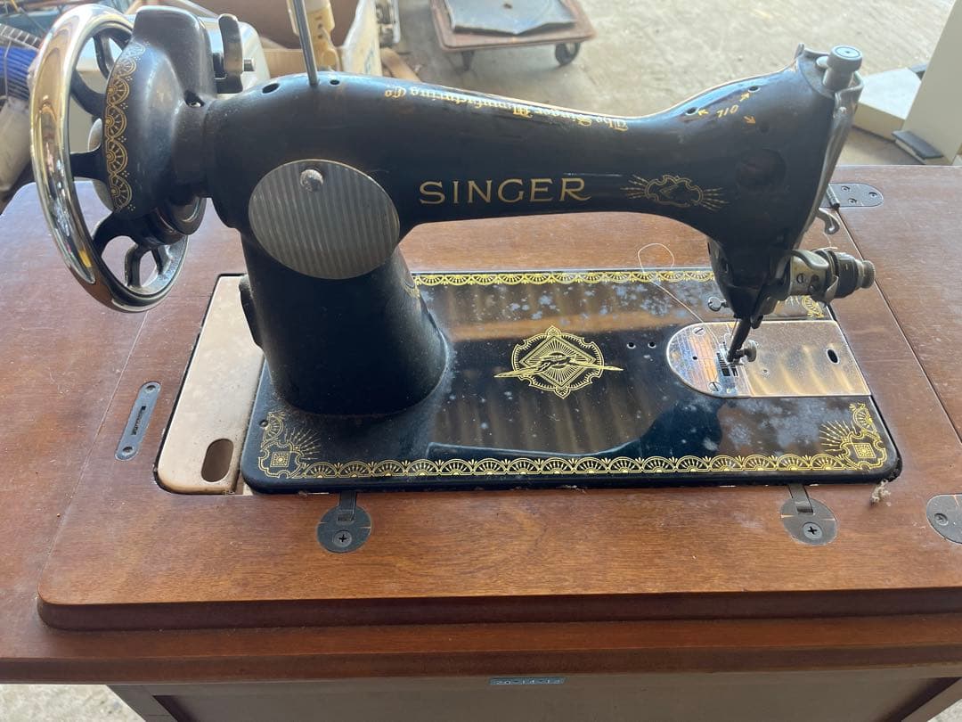 singer ミシン　アンティーク　値下げ済み