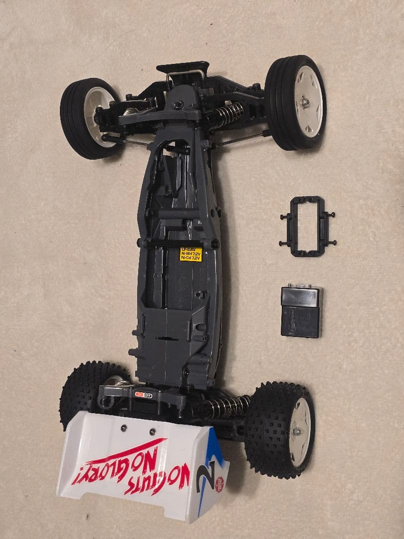 Tamiya Fighter Buggy 2WD ホワイト/ブルー