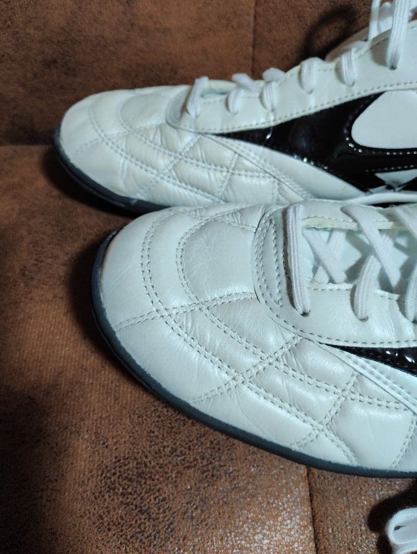 Mizuno　MORELIA　ターフ　TF　27.5cm