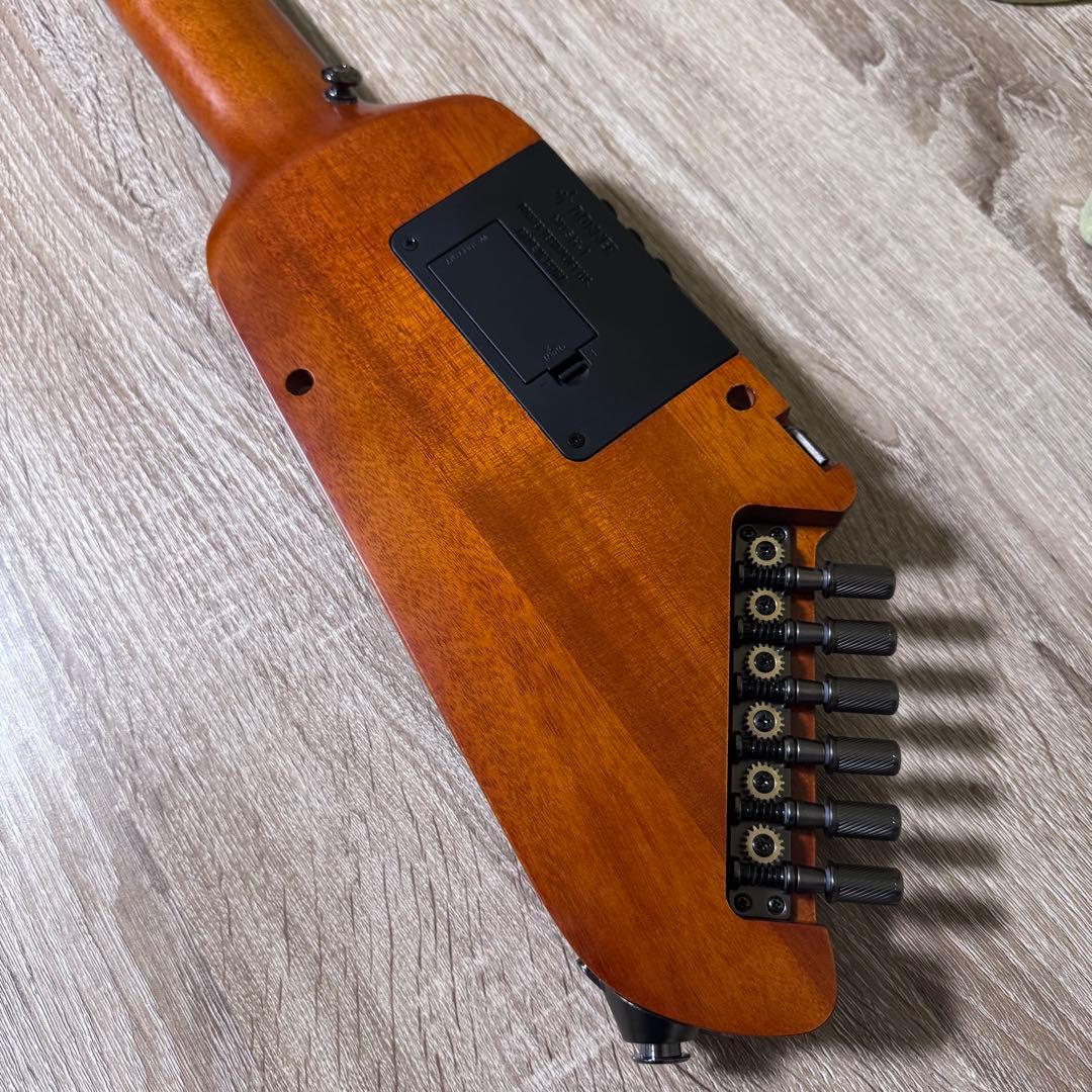 ほとんど使っていません。状態良好 Donner Hush-I サイレントギター