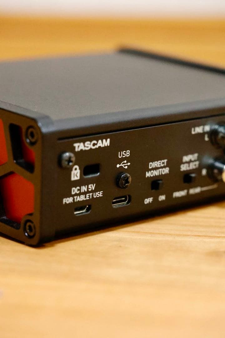 TASCAM US-1x2HR オーディオインターフェイス