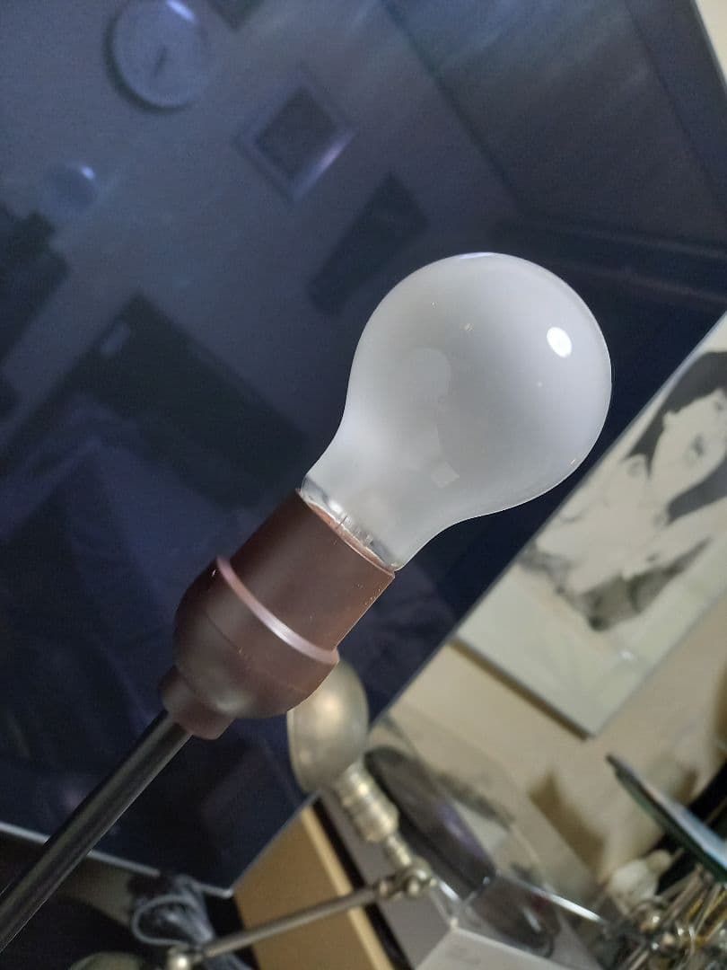 レア品　ポストモダン　ヴィンテージ　電球型　オブジェ　フロア　スタンド　ライト