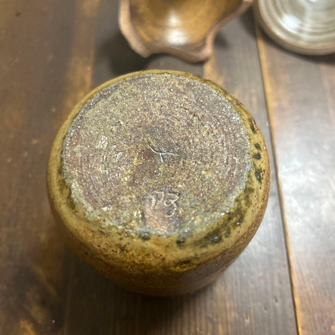 作家　陶芸作家　工芸品　蓋物　茶道具　シュガーポット　小物入れ