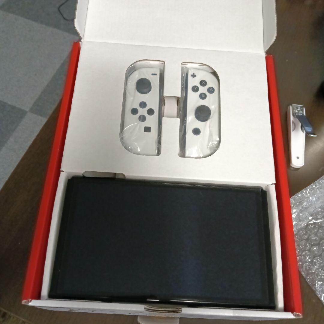 値下げ！ Switch 有機ELモデル 本体、コントローラー2台