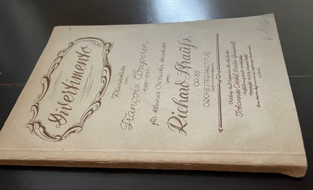 シュトラウス；ディヴェルティメント（クープラン舞曲）op.86〜ポケットスコア