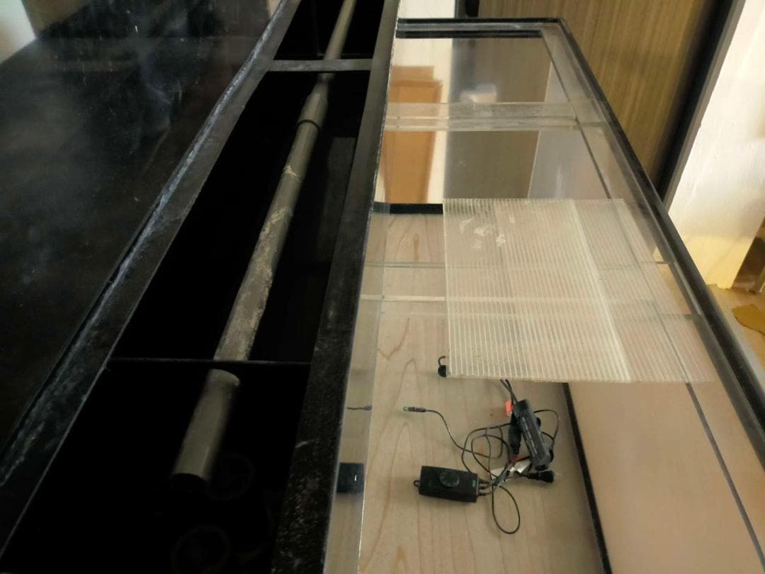 アクリル水槽　鉄製水槽台　上部濾過槽　1500×600×600
