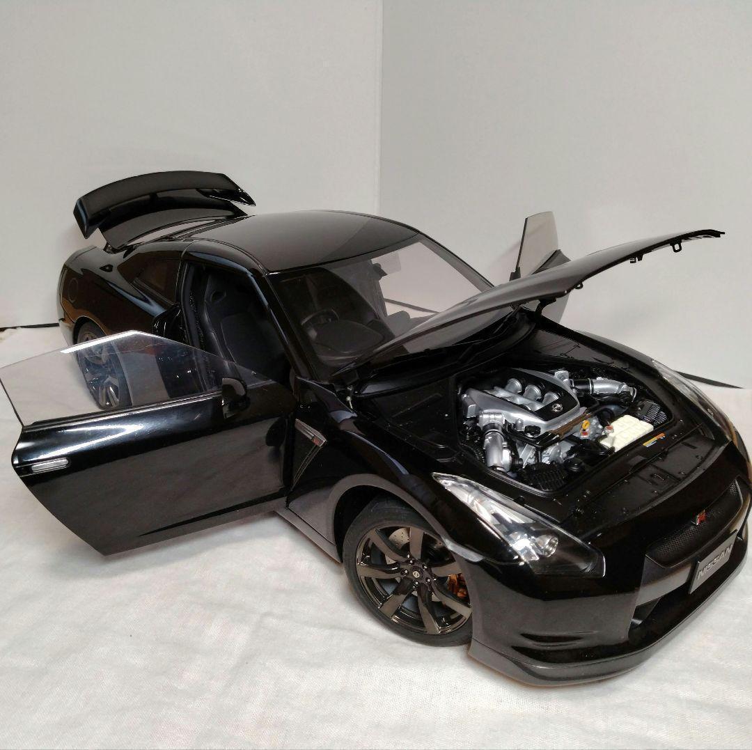 50　オートアート　1/12　GT-R R35　プレミアムエディション　黒