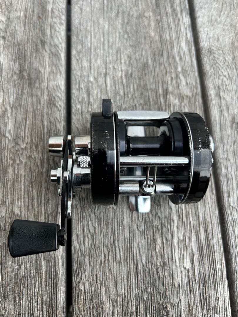 アブ 2500C 89-0 89-90 アンバサダー ハイスピード 黒 右巻き