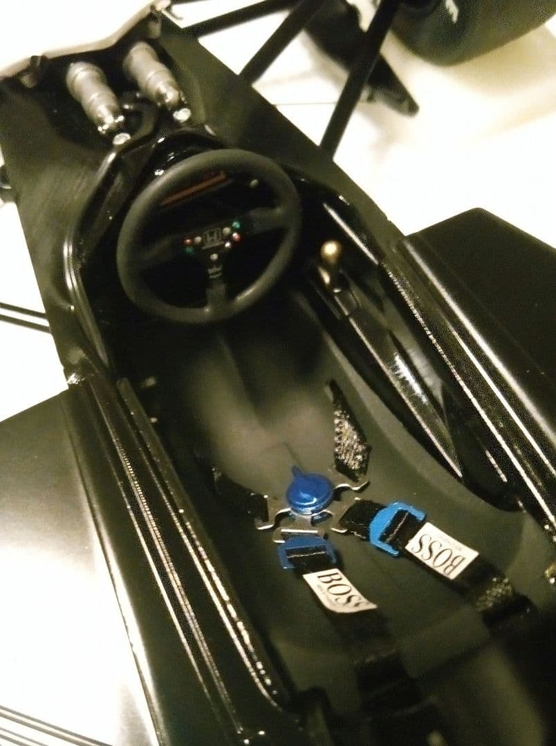 オートアート 1/18 マクラーレン MP4/6 A.セナ ミニチャンプス