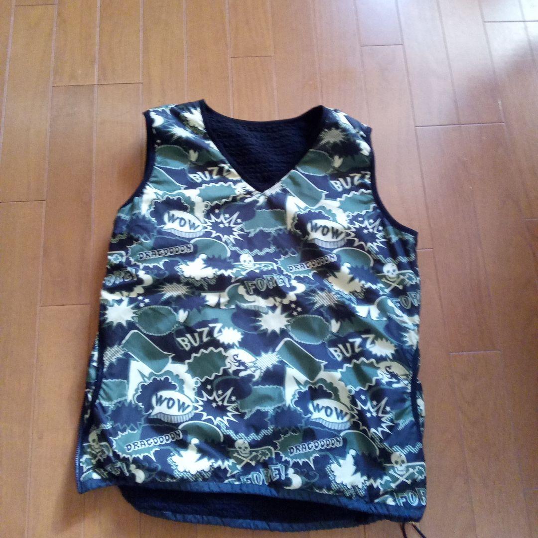 ダンスウィズドラゴン刺繍 黒ベスト