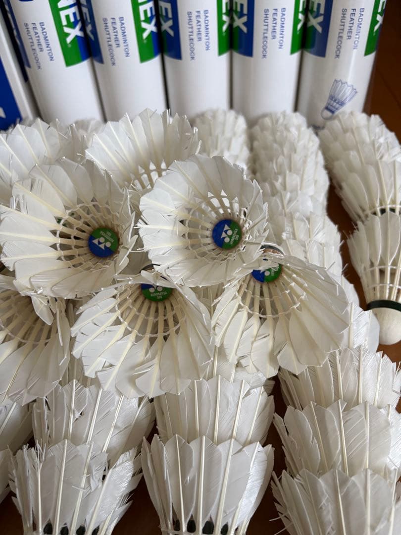 中古シャトル YONEX AEROSENSA 500 130個