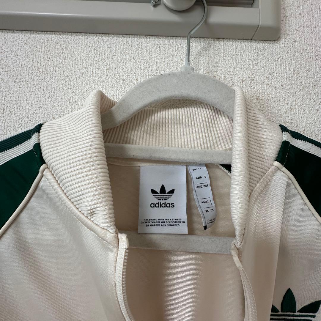 adidas SST トラックトップス ワンダーホワイト×カレッジグリーン(S)