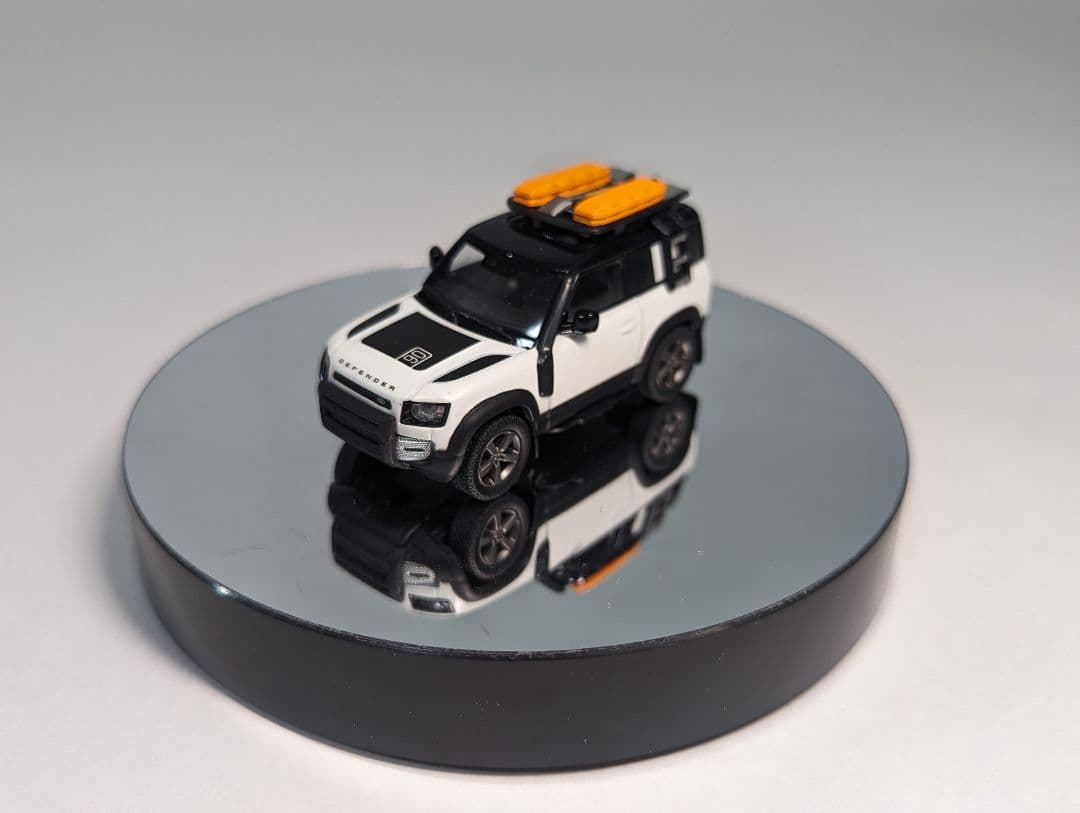1/64ミニカー land rover defender90.110　４台セット