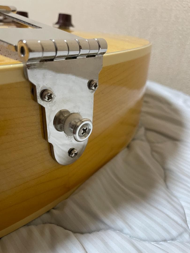 Archtop Tribute ATC175 フルアコ アーチトップギター