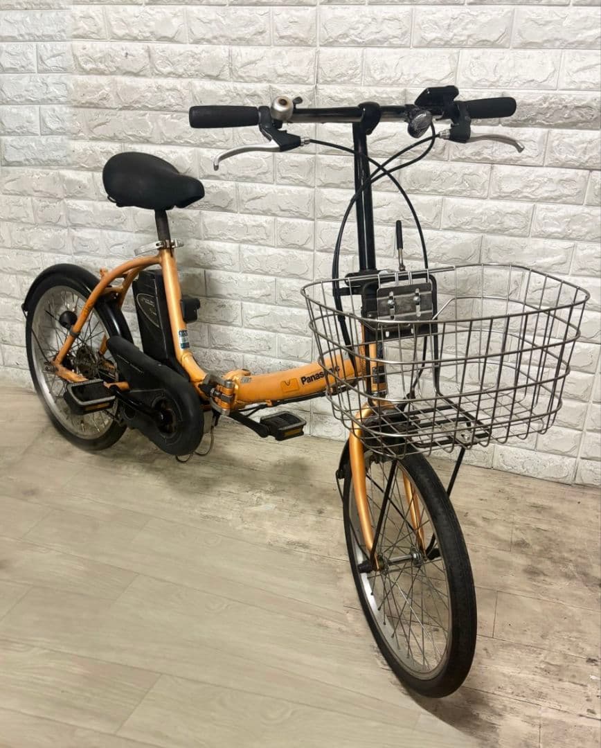 ✨折り畳み電動自転車✨美品⭐️新品サドル✨室内保管✨パナソニックビビ✨完成車配送