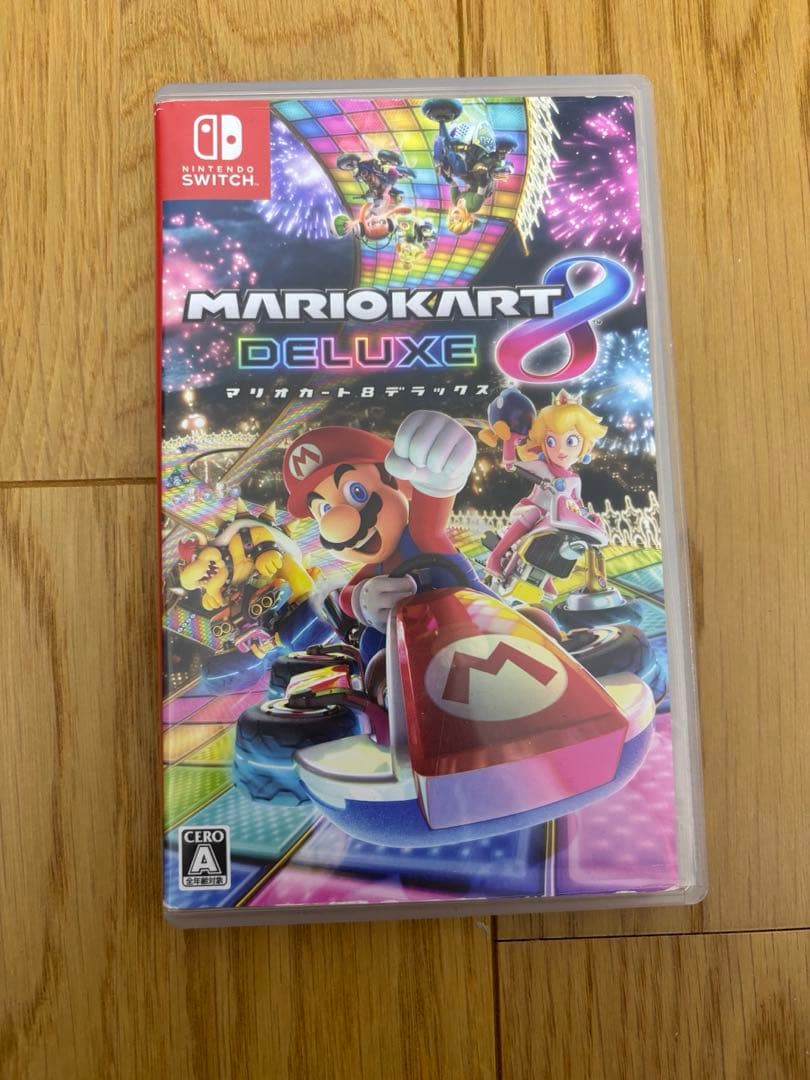 Nintendo Switch本体　マリオカート8　ハンドル　セット
