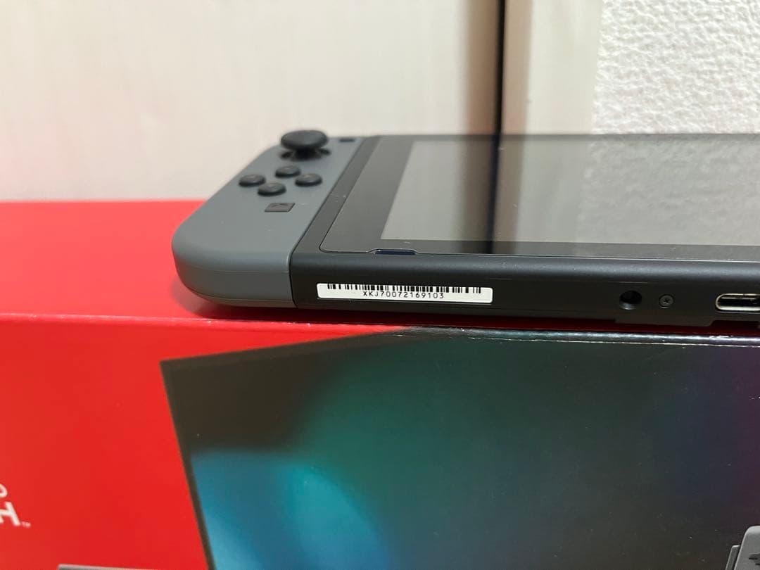 Nintendo Switch 本体、コントローラー、ソフト