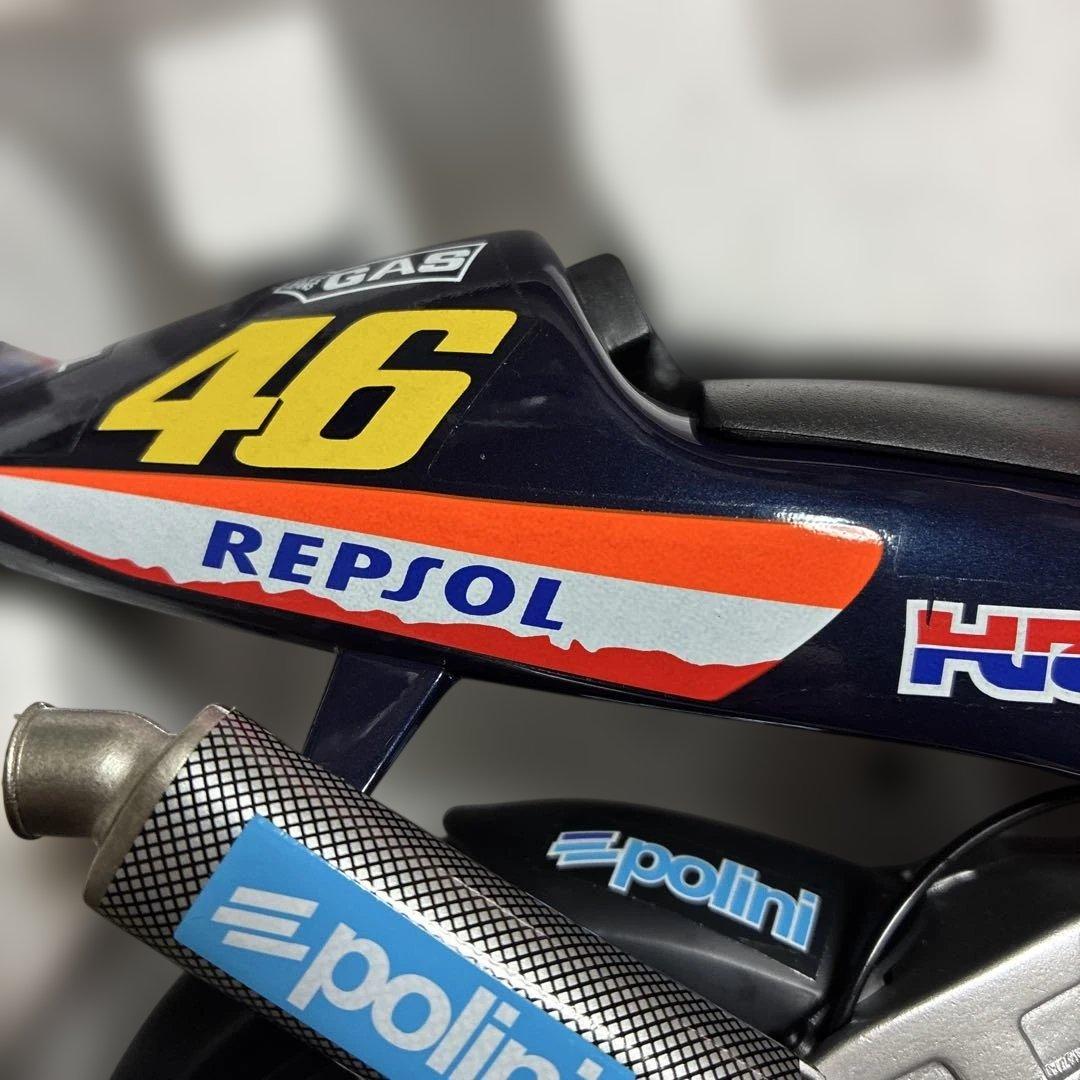 WORLD CHAMPIONSHIP HONDA RC 2II バイクフィギュア