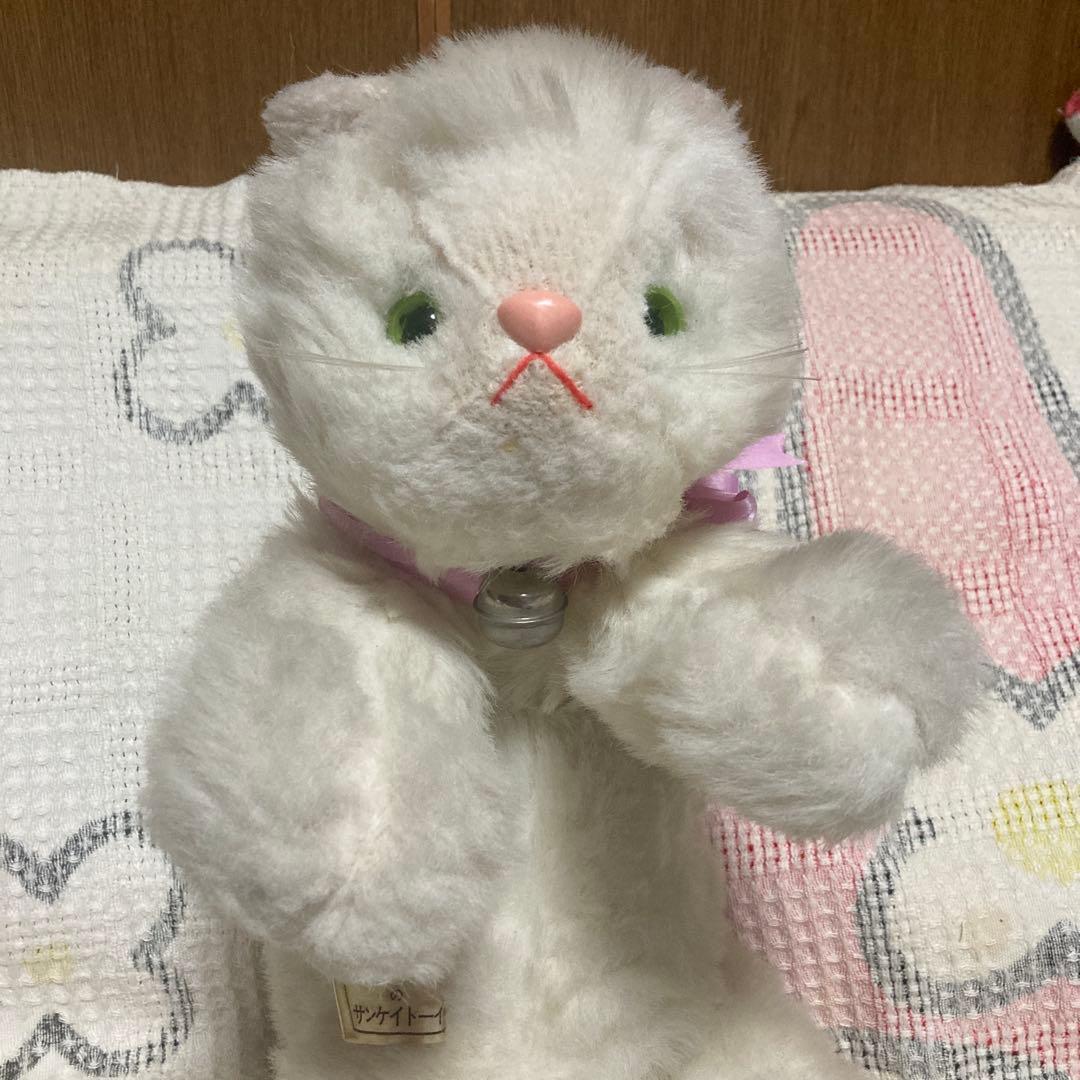 ぬいぐるみのサンケイトーイ　ペルシャ猫　ぬいぐるみ　中古品